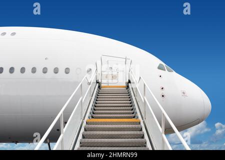 escalier d'embarquement des passagers menant à l'entrée des grands avions à réaction Banque D'Images