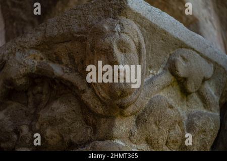 antigua portada del Hospital de San Juan de Acre en el cementerio municipal, estilo románico, Navarrete, la Rioja, Espagne Banque D'Images