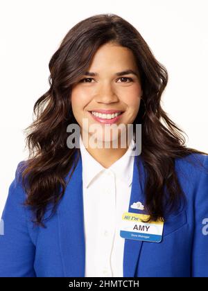 AMERICA FERRERA dans SUPERSTORE (2015), réalisé par JUSTIN SPITZER. Crédit: TÉLÉVISION UNIVERSELLE / Album Banque D'Images