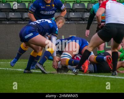 Londres, Royaume-Uni. 12th févr. 2022. Twickenham Stoop, Londres, Angleterre, février 12th 2022 une autre tentative de Harlequins dans le match entre Harlequins Women et Worcester Warriors Women dans le Round 10 de l'Allianz Premier 15s au Twickenham Stoop le samedi 12th février 2022 Claire Jeffrey/SPP crédit: SPP Sport Press photo. /Alamy Live News Banque D'Images