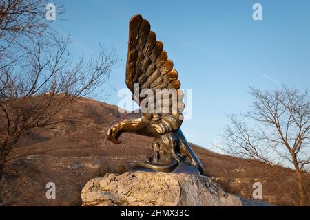 Aigle Statue Sculpture Aigle Sur Rocher Fabriqué En Italy Cm.27 Tole Argent 925% 7030 