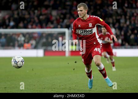 Riley McGree de Middlesbrough en action pendant le match du championnat Sky Bet au stade Riverside, à Middlesbrough. Date de la photo: Samedi 12 février 2022. Banque D'Images