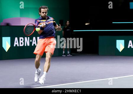 ROTTERDAM, PAYS-BAS - FÉVRIER 12: Wesley Koolhof des pays-Bas pendant le tournoi de tennis mondial ABN AMRO 49E à Rotterdam Ahoy le 12 février 2022 à Rotterdam, pays-Bas (photo de Herman Dingler/Orange Pictures) crédit: Orange pics BV/Alay Live News Banque D'Images