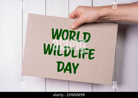 Un panneau célébrant la Journée mondiale de la faune des Nations Unies, le 3 mars. Banque D'Images