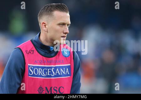 Piotr Zielinski, milieu de terrain polonais de SSC Napoli, regarde pendant le match de football de Serie A entre SSC Napoli et Inter. Napoli Inter Draw 1-1. Banque D'Images