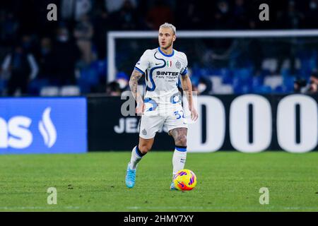 InterÕs le défenseur italien Federico DiMarco contrôle le ballon pendant la série Un match de football entre SSC Napoli et Inter. Napoli Inter Draw 1-1. Banque D'Images