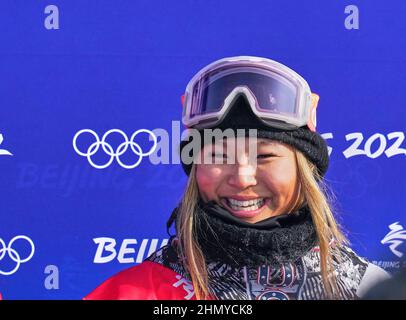 Zhangjiakou, Chine, Jeux olympiques d'hiver de 2022, 10 février 2022 : Chloe Kim des États-Unis après avoir remporté l'or à Snowboard, Half Pipe, au parc des neiges de Zhangjiakou. Prix Kim/CSM. Banque D'Images