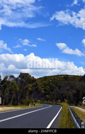 Vue sur la campagne le long de Chifley Drive près de Clarence, Nouvelle-Galles du Sud Banque D'Images