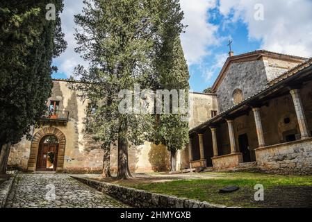 Eremo Agostiniano di Leccéto (Sienne), chiostro interno Banque D'Images