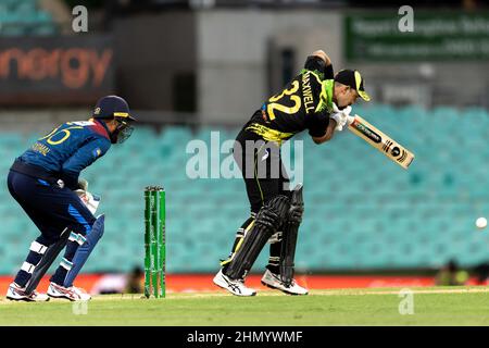 Sydney, Australie. 13th févr. 2022. Glenn Maxwell, d'Australie, chauve-souris lors du deuxième match de la série internationale T20 entre l'Australie et le Sri Lanka au Sydney Cricket Ground, le 13 février 2022 à Sydney, en Australie. (Usage éditorial seulement) Credit: Izhar Ahmed Khan/Alamy Live News/Alamy Live News Banque D'Images