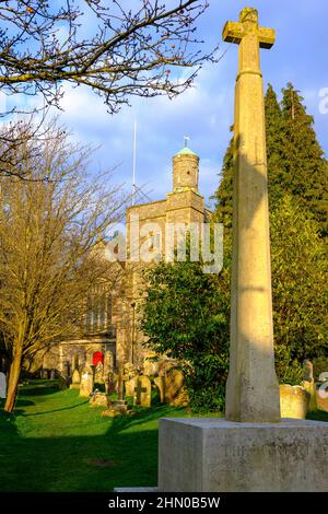 Bishop's Waltham, Royaume-Uni - 6 mars 2020 : Église Saint-Pierre de Bishop's Waltham, Hampshire, Royaume-Uni Banque D'Images