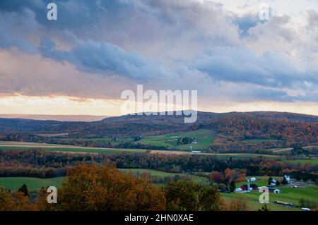 Le Cove Scenic Overlook près d'accident Maryland dans le comté de Garrett, l'extrême ouest et la dernière zone colonisée de l'État. Banque D'Images