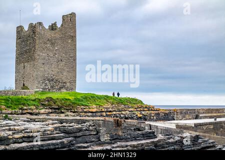 Château de Roslee à la jetée d'Easky dans le comté de Sligo - République d'Irlande Banque D'Images