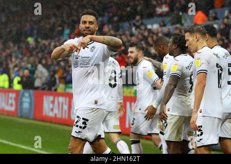 Swansea, Royaume-Uni. 13th févr. 2022. Cyrus Christie, de Swansea, fête ses célébrations après qu'il ait atteint le but 2nd de ses équipes. EFL Skybet Championship Match, Swansea City et Bristol City au stade Swansea.com de Swansea le dimanche 13th février 2022. Cette image ne peut être utilisée qu'à des fins éditoriales. Utilisation éditoriale uniquement, licence requise pour une utilisation commerciale. Aucune utilisation dans les Paris, les jeux ou les publications d'un seul club/ligue/joueur. photo par Andrew Orchard/Andrew Orchard sports Photography/Alamy Live News crédit: Andrew Orchard sports Photography/Alamy Live News Banque D'Images