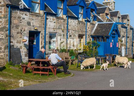 Main Street Arinagour sur l'île Hebridean intérieure de Coll Banque D'Images