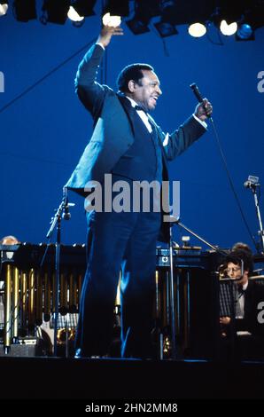 Le musicien afro-américain Lionel Hampton se présente au Capital radio Jazz Festival 1982 à Knebworth, en Angleterre. Banque D'Images