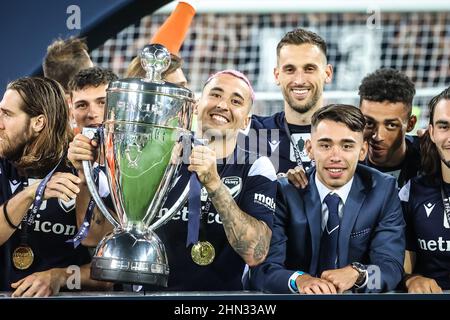 MELBOURNE, AUSTRALIE - 05 FÉVRIER : la victoire de Melbourne et Jason Davidson célèbrent la victoire après le match final de la coupe FFA 2021 entre Melbourne Victor Banque D'Images