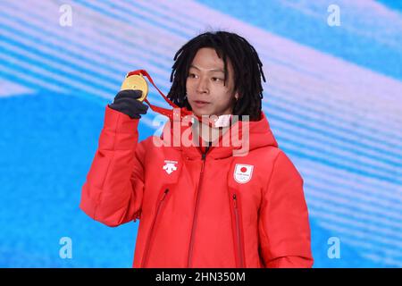 Ayumu Hirano (JPN), 11 FÉVRIER 2022 - snowboard : cérémonie de la Médaille Halfpipe des hommes lors des Jeux Olympiques d'hiver de Beijing 2022 à la place de la Médaille Zhangjiakou à Zhangjiakou, Hebei, Chine. (Photo par AFLO SPORT) Banque D'Images