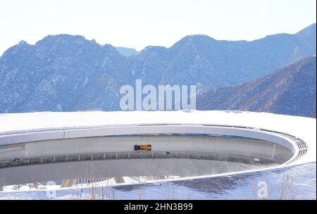 Yanqing, Chine. 14th févr. 2022. Jeux olympiques, bobsleigh, monobob, femmes, 4th chaleur, Au Centre national de glisse, Mariama Jamanka, d'Allemagne, en action. Credit: Michael Kappeller/dpa/Alay Live News Banque D'Images