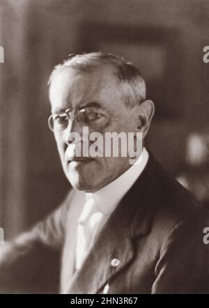 Portrait du président Woodrow Wilson. 1919 Thomas Woodrow Wilson (1856 – 1924) était un homme politique et universitaire américain qui a servi de président en 28th Banque D'Images