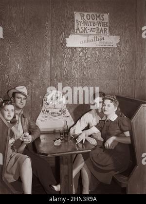 Photo d'époque de l'Amérique du Sud en 1940s. Juke joint et bar dans la région de Belle Glade, section de légumes du centre sud de la Floride. Février 1941 Banque D'Images