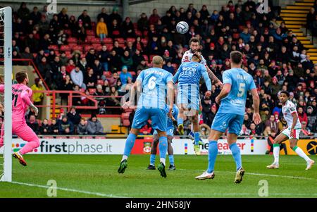 Équipes de football Wrexham et Borehamwood Banque D'Images