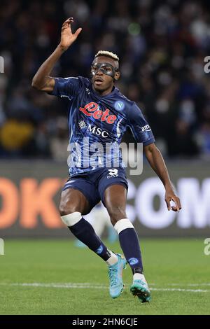 Naples, Italie. 12th févr. 2022. Victor Osimhen de SSC Napoli pendant la série Un match de football entre SSC Napoli et FC Internazionale au stade Diego Armando Maradona à Naples (Italie), le 12th février 2022. Photo Cesare Purini/Insidefoto crédit: Insidefoto srl/Alay Live News Banque D'Images