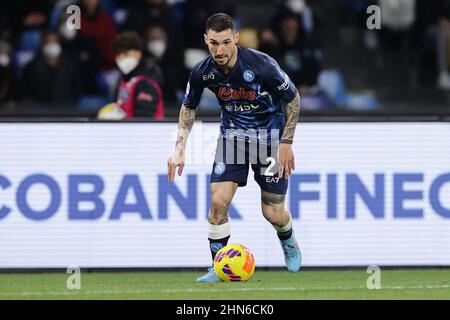 Naples, Italie. 12th févr. 2022. Matteo Politano de SSC Napoli pendant la série Un match de football entre SSC Napoli et FC Internazionale au stade Diego Armando Maradona à Naples (Italie), le 12th février 2022. Photo Cesare Purini/Insidefoto crédit: Insidefoto srl/Alay Live News Banque D'Images