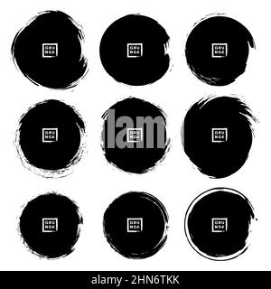 Ensemble de cercles de grunge isolés noirs. Textures de détresse. Éléments de design de style Doodle pour cadres, badges, étiquettes, emblèmes. Grassez les coups de pinceau ronds Illustration de Vecteur