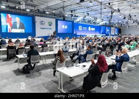 Glasgow, Écosse, Royaume-Uni. 1st novembre 2021. Le Président Joe Biden assiste à la séance d'ouverture de la Conférence des Nations Unies sur les changements climatiques COP26, le lundi 1 novembre 2021, au campus écossais de Glasgow, en Écosse. Credit: Adam Schultz/Maison Blanche/ZUMA Press Wire Service/ZUMAPRESS.com/Alamy Live News Banque D'Images