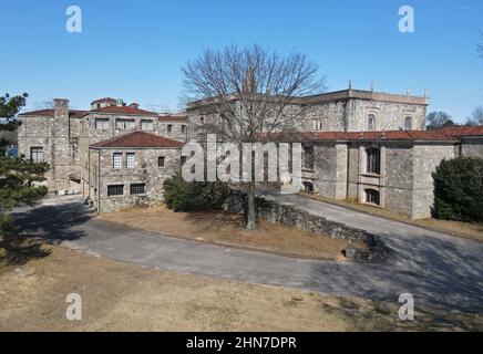 Atlanta, Géorgie, États-Unis. 13th févr. 2022. Lieux de tournage Ozark, Omar Navarro Estate, Atlanta GA sur place pour les lieux de tournage Netflix OZARK, Atlanta, GA le 13 février 2022. Crédit : Derek Storm/Everett Collection/Alay Live News Banque D'Images