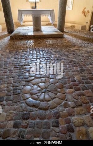 Abbazia di San Giovanni in Venere, Abbaye, intérieur, crypte, Fossacesia, Abruzzes, Italie, Europe Banque D'Images