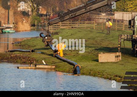 Travaux de dragage à petite échelle aux pays-Bas Banque D'Images