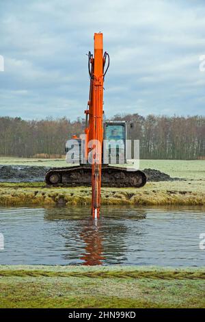 Travaux de dragage à petite échelle aux pays-Bas Banque D'Images