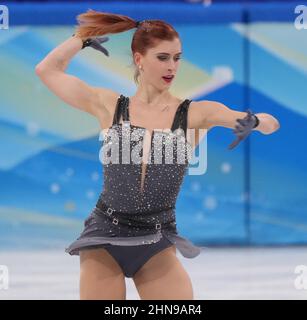 Pékin, Chine. 15th févr. 2022. Eliska Brezinova, de la République tchèque, se produit dans le cadre du programme féminin de patinage artistique unique au stade intérieur de la capitale, lors des Jeux Olympiques d'hiver de Beijing 2022, le 15 février 2022. Photo de Richard Ellis/UPI. Crédit : UPI/Alay Live News Banque D'Images