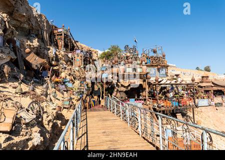 19 octobre 2021. Sharm El Sheikh: Le restaurant de montagne Farsha près de Gold Beach Banque D'Images