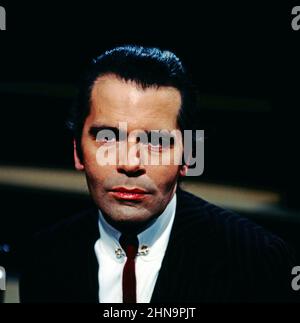 Karl Lagerfeld, deutscher Modeschöpfer, Designer, Kostümbildner, Portrait vers 1978. Karl Lagerfeld, couturier allemand, designer, couturier, portrait vers 1978. Banque D'Images
