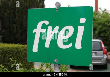 Signez avec le texte allemand 'Frei' qui se traduit en 'Free' en anglais Banque D'Images