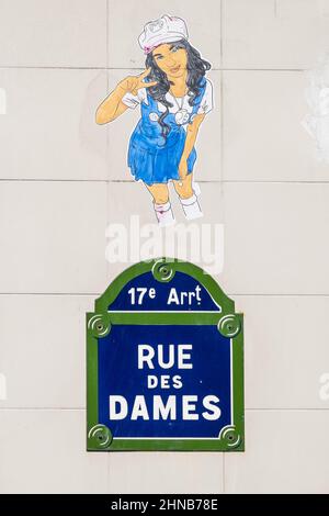 France. Paris (17th arrondissement) rue Dames Banque D'Images