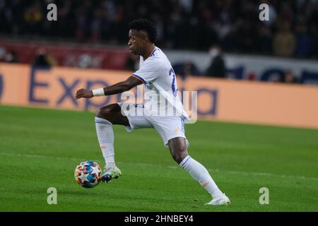 Paris, France. 16th févr. 2022. Real Madrid Forward VINICIUS JUNIOR en action lors de la Ligue des champions de l'UEFA ronde 16 entre Paris Saint Germain et Real Madrid au Parc des Princes Stadium - Paris France.Paris SG a gagné 1:0 (Credit image: © Pierre Stevenin/ZUMA Press Wire) Banque D'Images