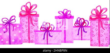 Aquarelle dessin à la main bordure horizontale sans couture illustration des boîtes-cadeaux de fuchsia pourpre rose. Lumineux lilas anniversaire présente célébration surprise. Emballages girly avec motif coeurs à pois Banque D'Images