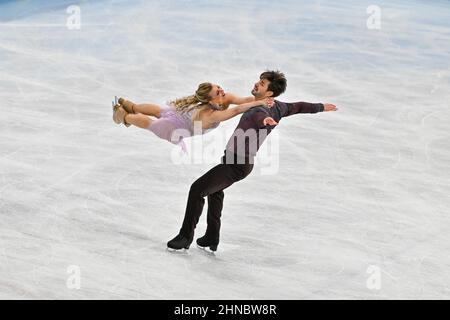 BEIJING, CHINE - FÉVRIER 14 : Madison Hubbell et Zachary Donohue de l'équipe des États-Unis patinent lors de la cérémonie de danse libre sur glace de la fleur le jour t. Banque D'Images