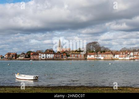 Village de Bosham, vue sur la jolie attraction côtière à West Sussex, Angleterre, Royaume-Uni, le jour de février Banque D'Images