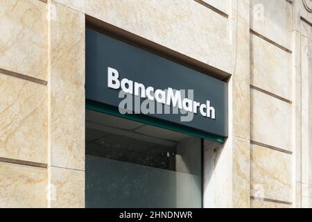 VALENCE, ESPAGNE - 15 FÉVRIER 2022 : Banca March est une banque d'investissement et une société de services financiers espagnoles Banque D'Images