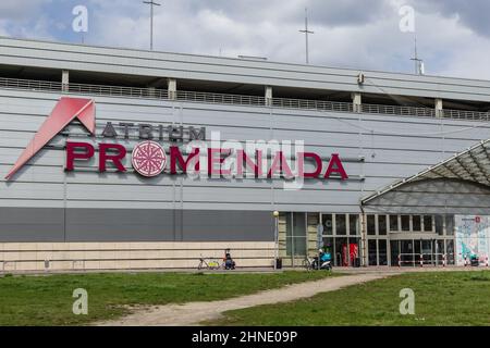 Centre commercial Atrium Promenada situé dans la rue Ostrobramska à Varsovie, Pologne Banque D'Images