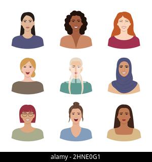 Ensemble de femmes avec différents styles de cheveux, couleurs de peau, races, âges. Portraits variés de femmes souriantes et gaies isolées sur blanc. Variations de fem Illustration de Vecteur