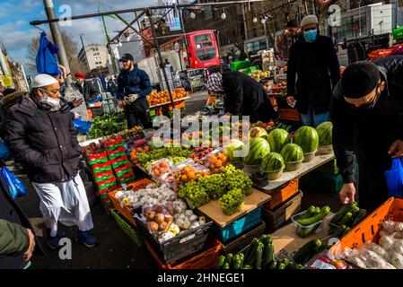 Whitechapel Road Market, un marché de rue en plein air historique de Londres depuis longtemps, Tower Hamlets, Londres, Royaume-Uni Banque D'Images