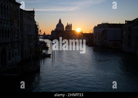 Santa Maria della Salute lever du soleil Banque D'Images