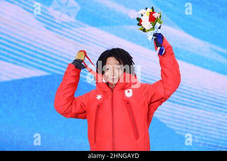 Zhangjiakou, Hebei, Chine. 11th févr. 2022. Ayumu Hirano (JPN) snowboard : cérémonie de la Médaille Halfpipe des hommes lors des Jeux Olympiques d'hiver de Beijing 2022 à la place de la Médaille Zhangjiakou à Zhangjiakou, Hebei, Chine . Credit: AFLO SPORT/Alay Live News Banque D'Images