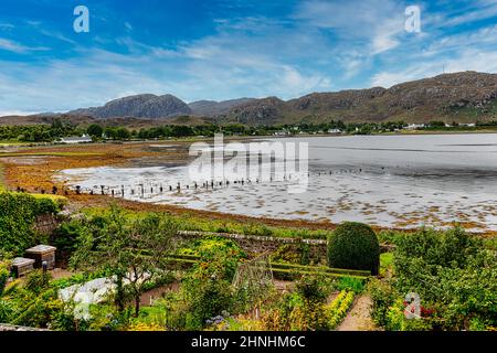 Jardin Inverewe surplombant Loch Ewe, Poolewe, Wester Ross, Écosse Banque D'Images